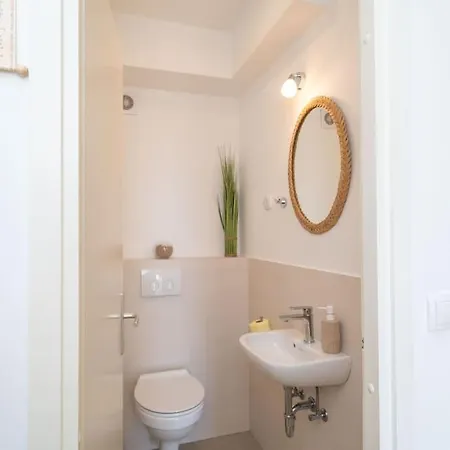 Tajchi, 5 Min From Rixos Apartamento