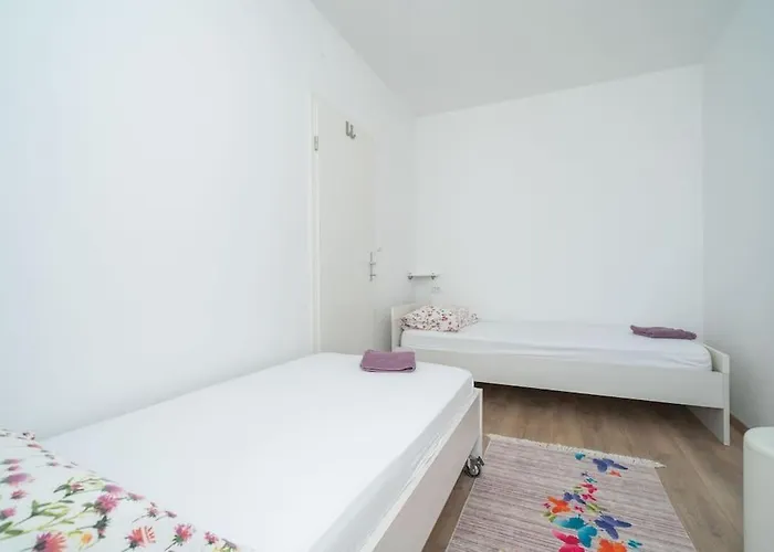 Tajchi, 5 Min From Rixos Дубровник