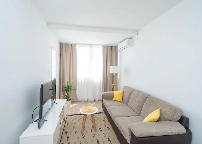 Tajchi, 5 Min From Rixos *